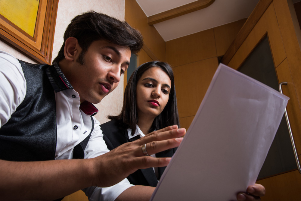 studying abroad versus studying in the home country